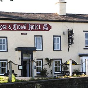 Oyo Rose & Crown Hotel